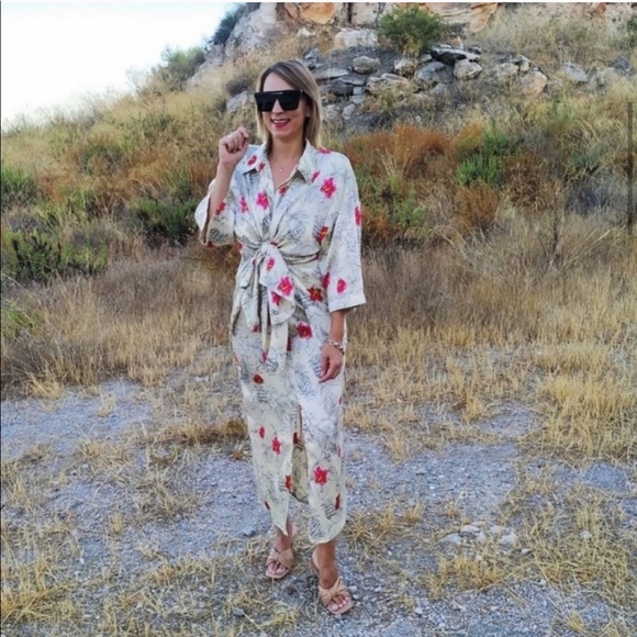 Zara Dresses & Skirts - Zara floral two piece set skirt and top